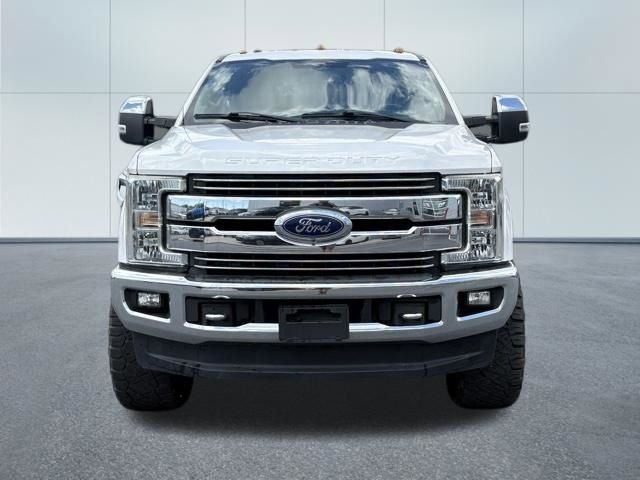 Used 2018 Ford F250 Lariat w/ Chrome Package image 5