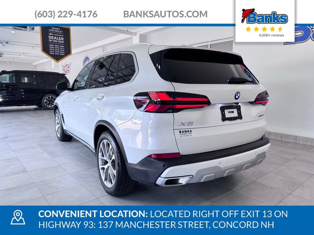 Used 2024 BMW X5 xDrive40i w/ Premium Package AWD/4WD image 6