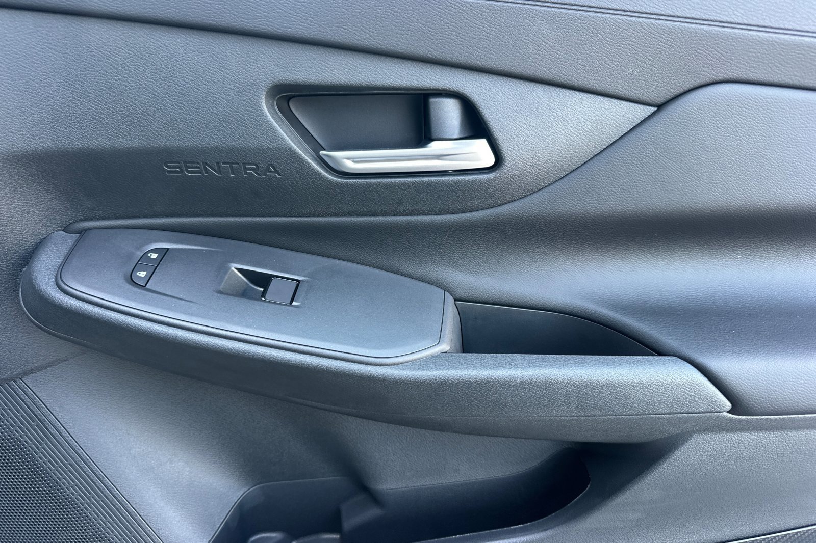 New 2027 Nissan Sentra SV FWD image 18