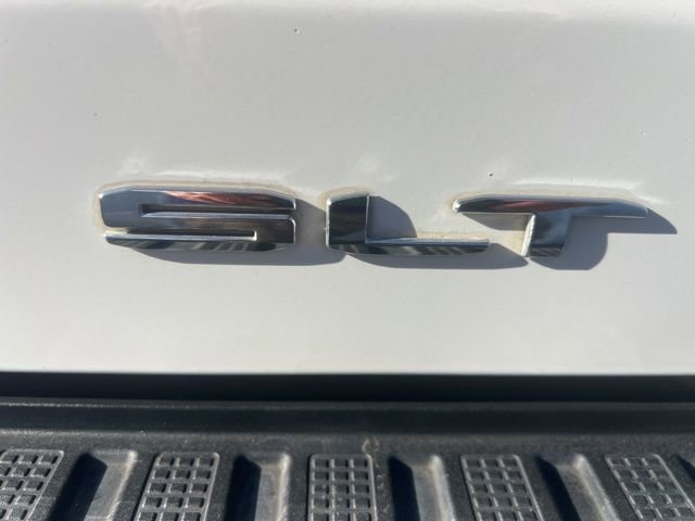Used 2024 GMC Sierra 1500 SLT image 6