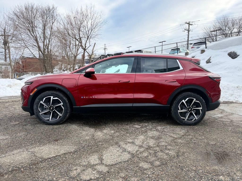 New 2026 Chevrolet Equinox EV LT image 3