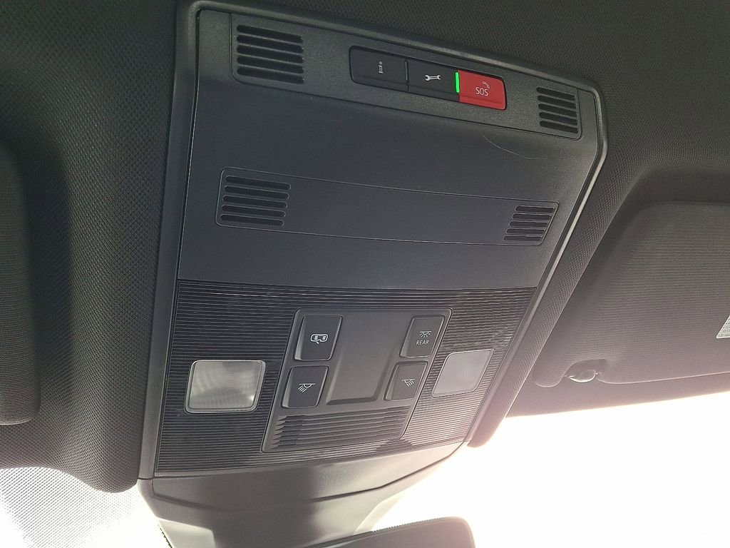 Used 2023 Volkswagen Jetta Sport image 26