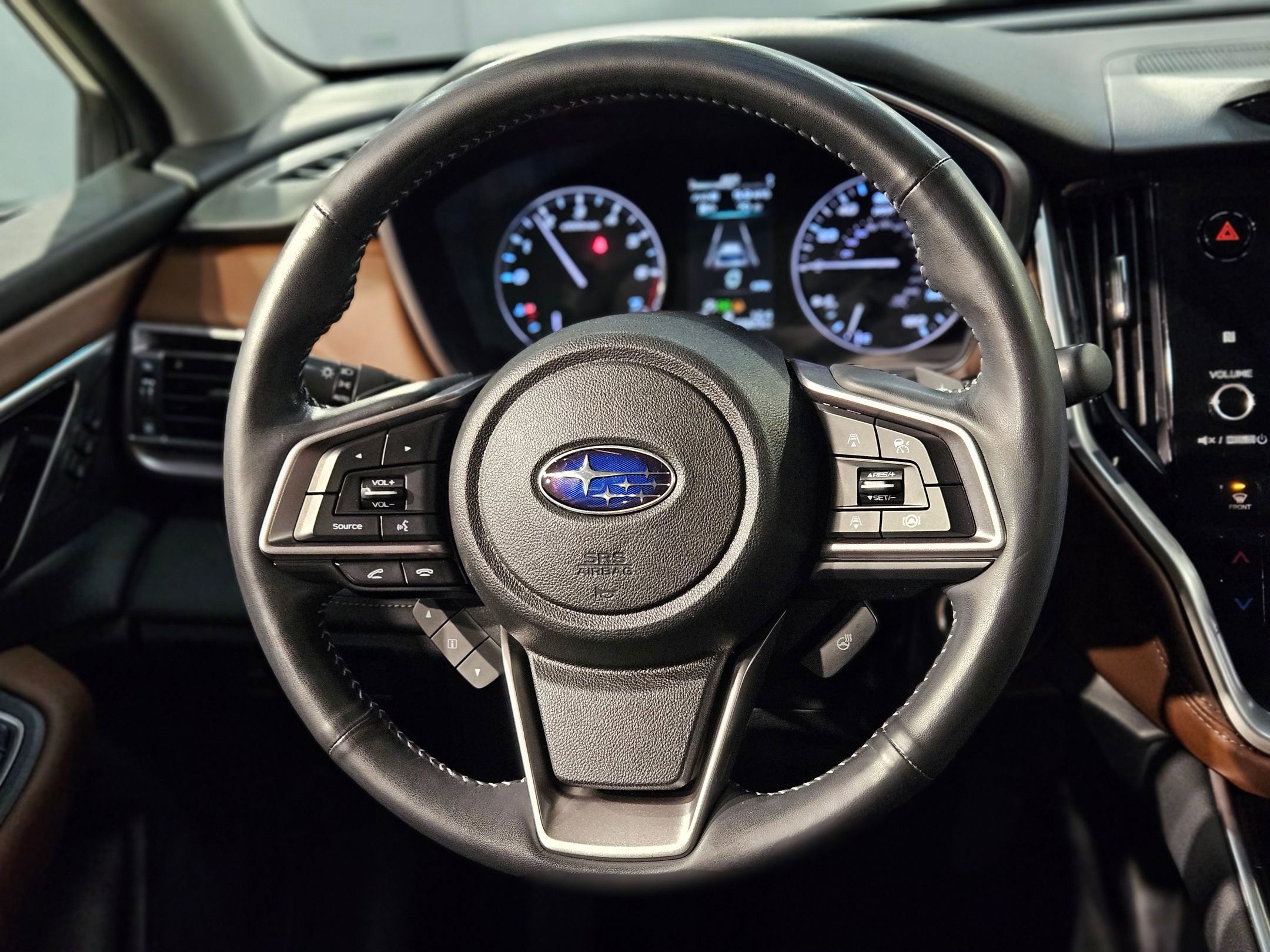 Used 2021 Subaru Outback Touring w/ Popular Package #2 image 28