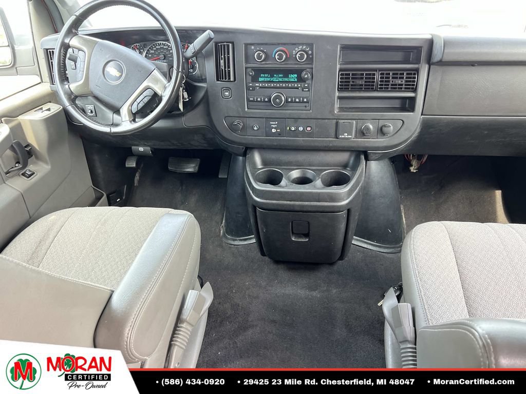 Used 2019 Chevrolet Express 3500 LS RWD image 15