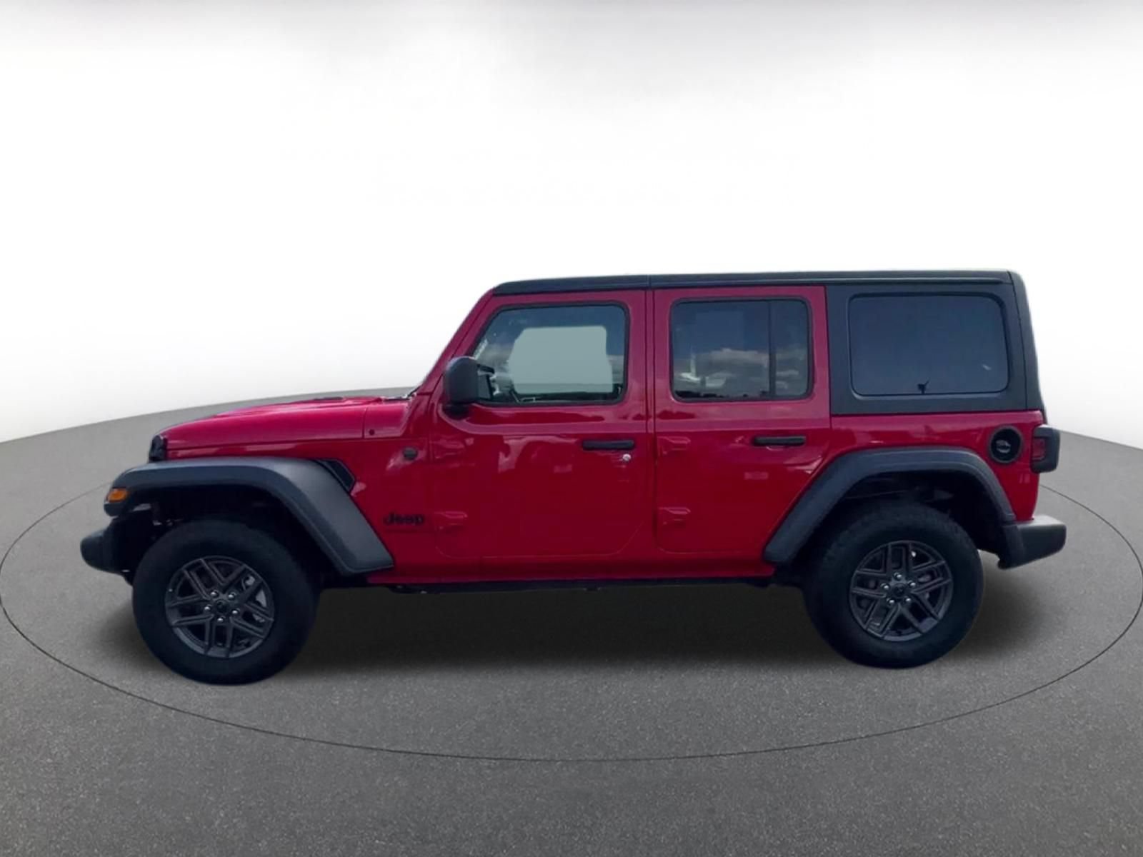 Used 2025 Jeep Wrangler Unlimited Sport AWD/4WD image 9