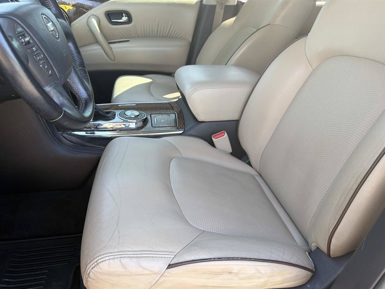 Used 2020 Nissan Armada Platinum w/ Captain's Chairs Package RWD image 13