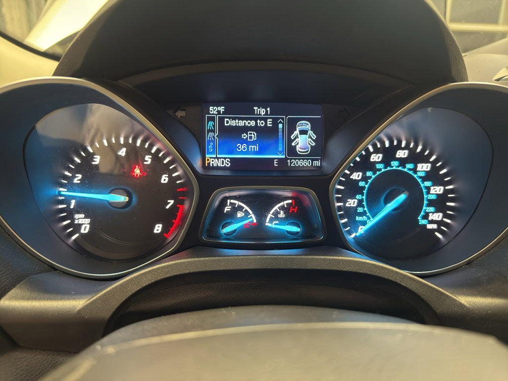 Used 2015 Ford Escape Titanium image 16