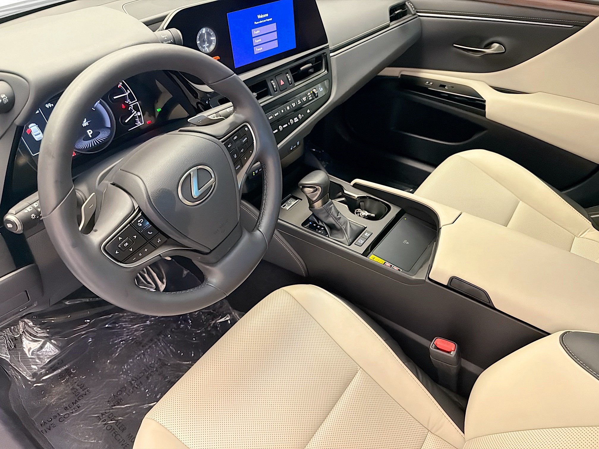 Used 2025 Lexus ES 300h w/ Premium Package FWD image 7