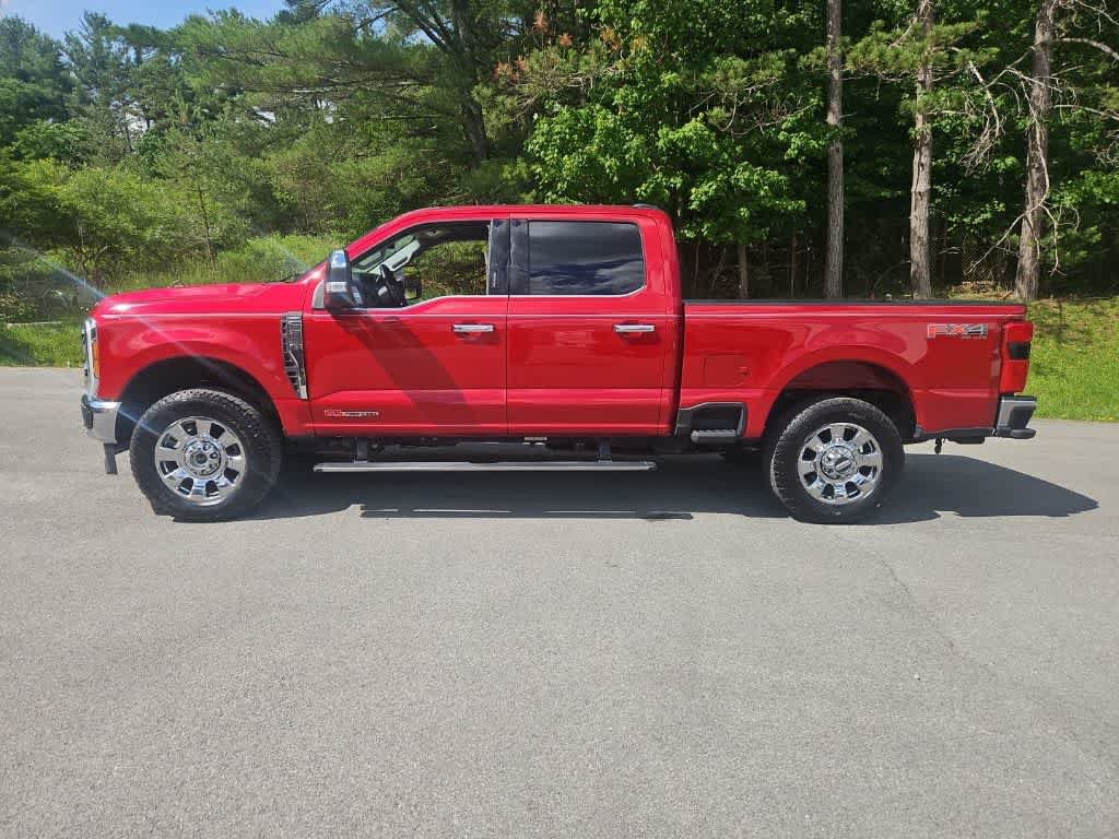 Used 2023 Ford F250 Lariat w/ Lariat Ultimate Package AWD/4WD image 2