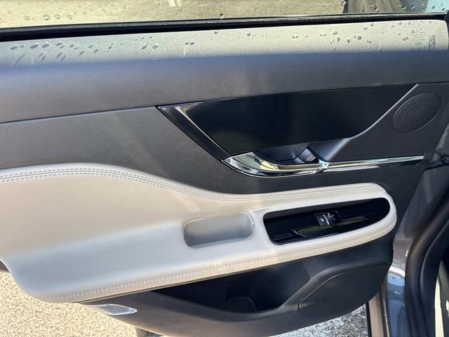 New 2025 Lincoln Corsair Grand Touring w/ Jet Appearance Package image 19