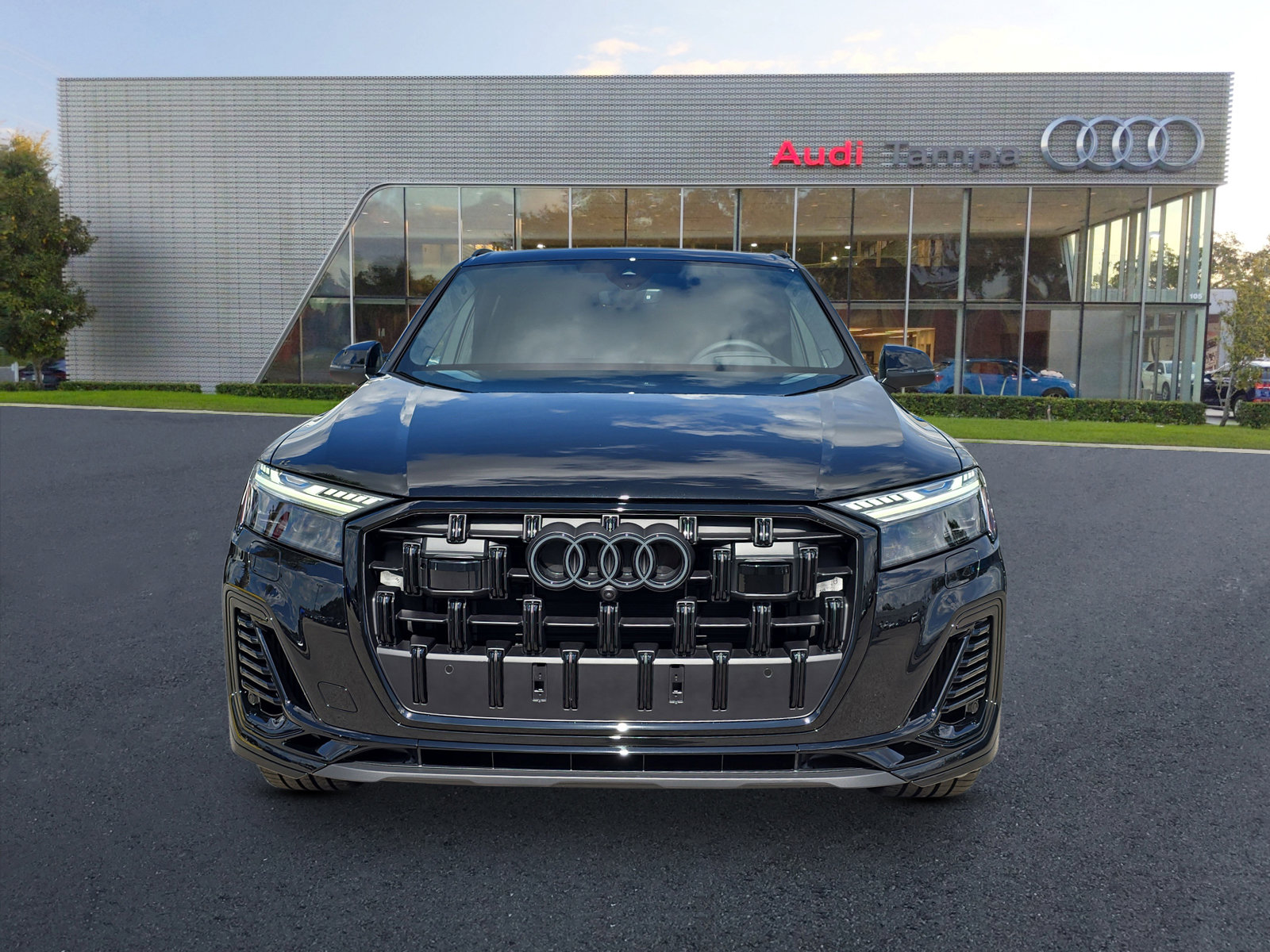 New 2025 Audi Q7 3.0T Prestige image 2