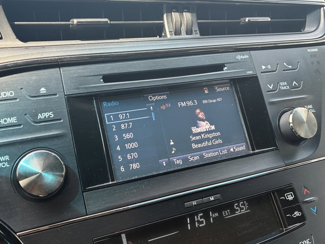 Used 2015 Toyota Avalon XLE image 14