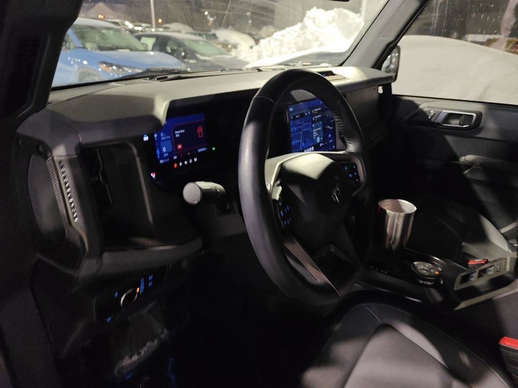 Used 2024 Ford Bronco Everglades image 8
