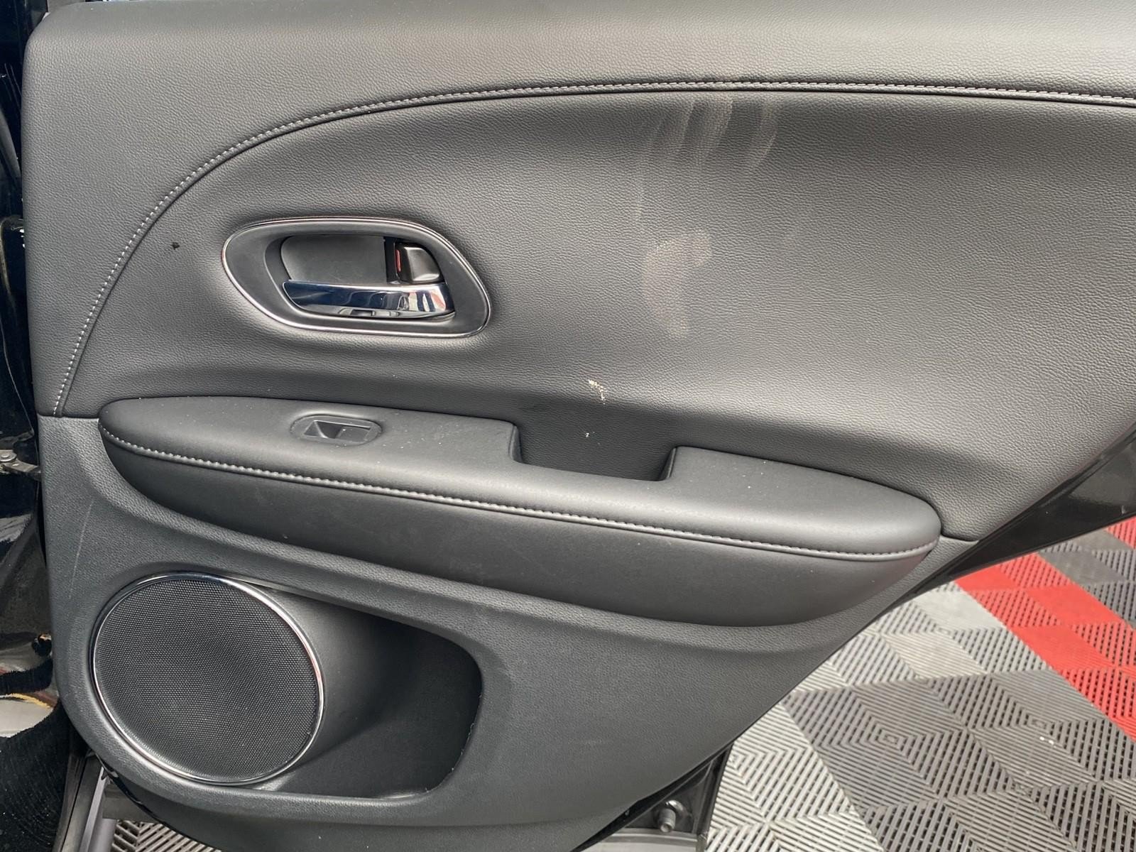 Used 2022 Honda HR-V EX-L image 10