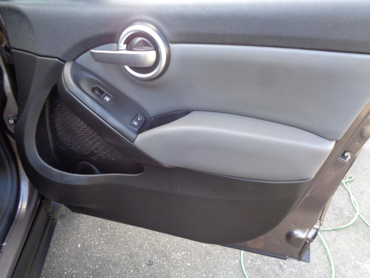 Used 2016 FIAT 500X Easy image 11