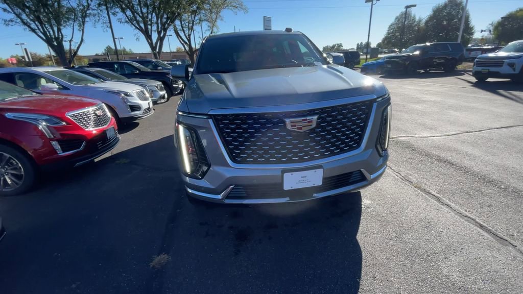 New 2026 Cadillac Escalade Luxury w/ Touring Package image 3