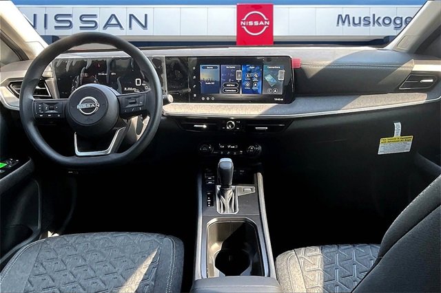 New 2026 Nissan Kicks SV image 5