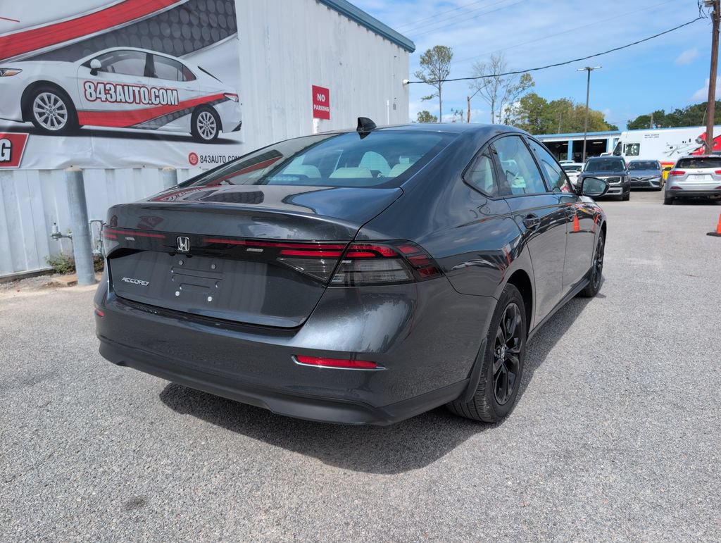Used 2025 Honda Accord SE image 8