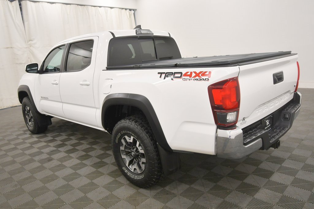 Used 2019 Toyota Tacoma TRD Off-Road image 5