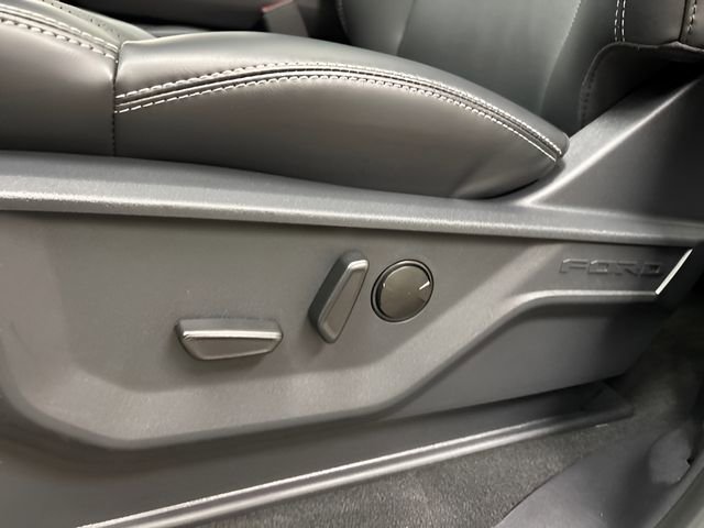 New 2026 Ford Expedition Max Platinum w/ Stealth Appearance Package image 37