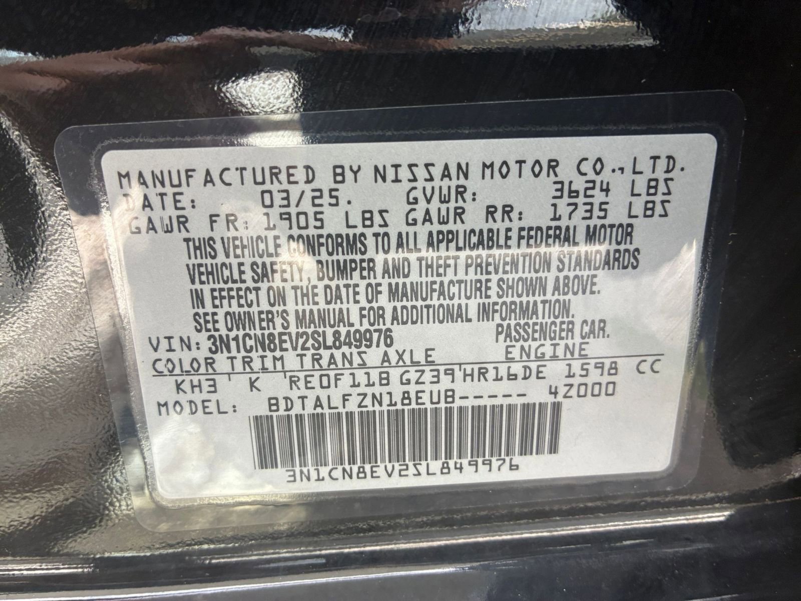 Used 2025 Nissan Versa SV FWD image 28