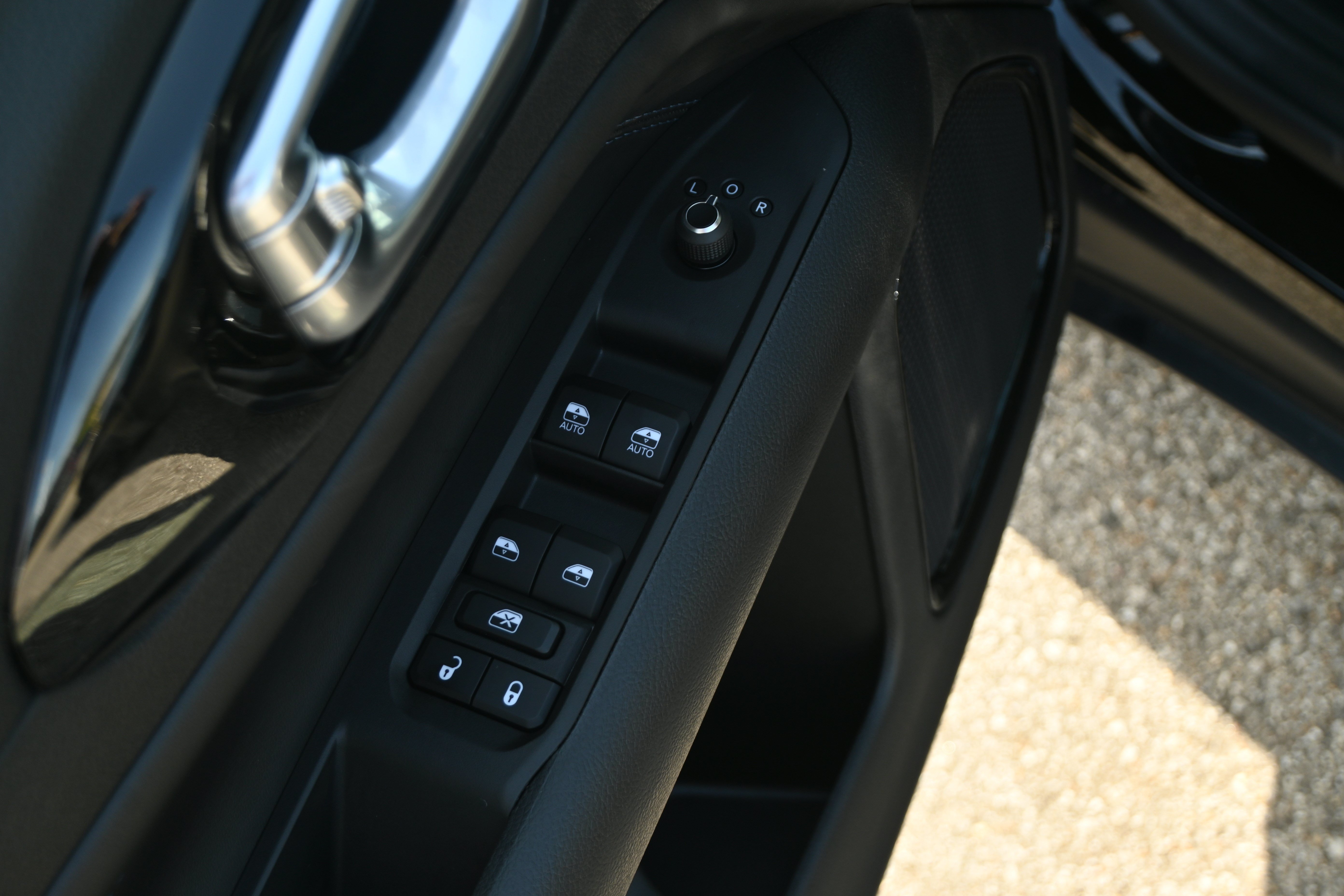 New 2026 Jeep Compass Latitude AWD/4WD image 15