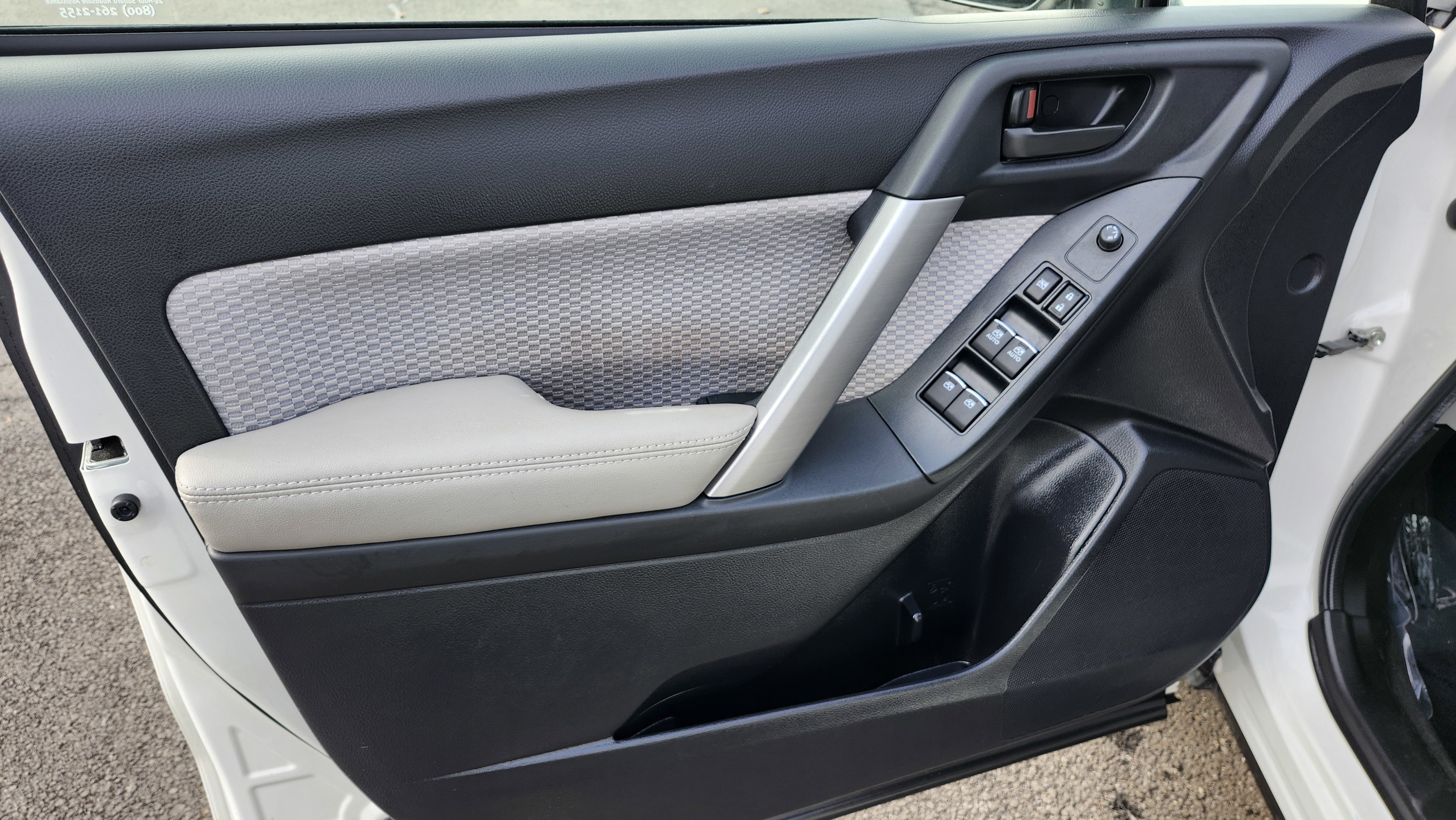 Used 2018 Subaru Forester 2.5i Premium image 24