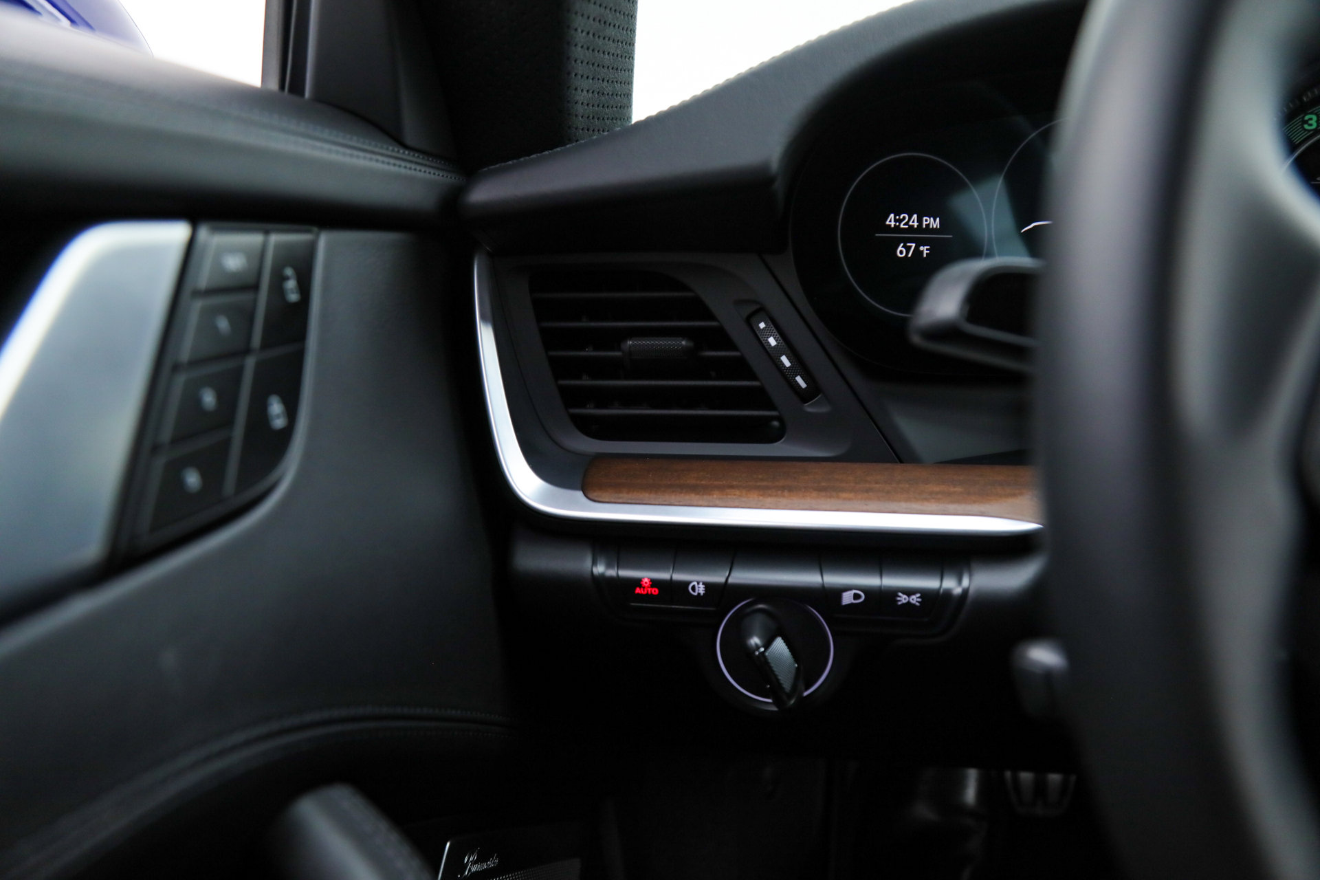 Used 2023 Porsche 911 Sport Classic image 32