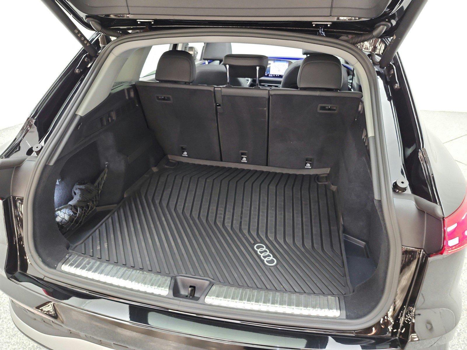 Used 2025 Audi Q5 Premium w/ Premium Plus AWD/4WD image 30