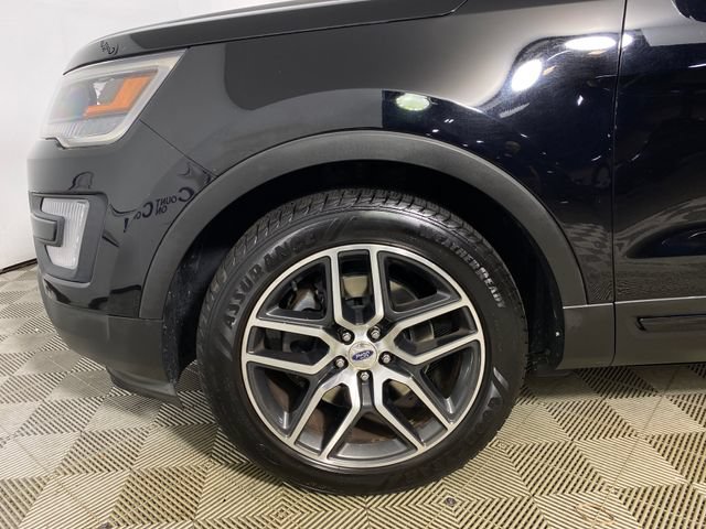 Used 2017 Ford Explorer Sport AWD/4WD image 29