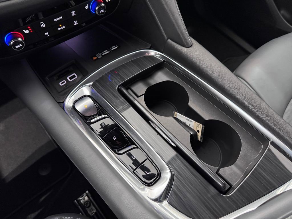 Certified 2023 Buick Enclave Essence w/ Sport Touring Edition image 27