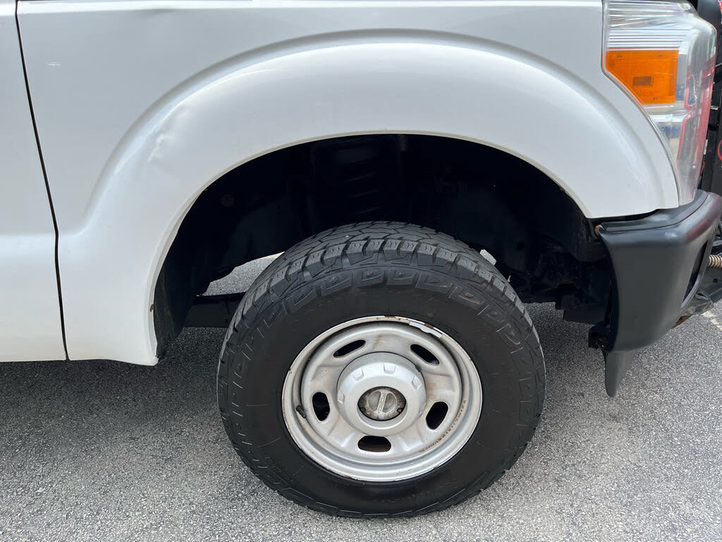 Used 2012 Ford F350 XL w/ Snow Plow Prep Pkg AWD/4WD image 36