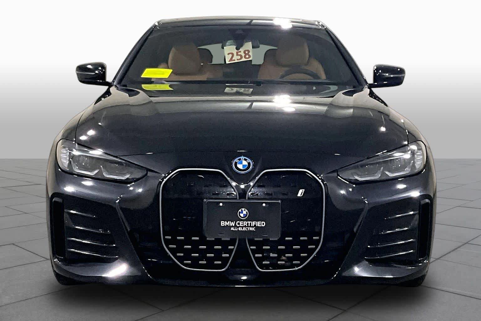 Used 2023 BMW i4 eDrive40 w/ M Sport Package RWD image 3