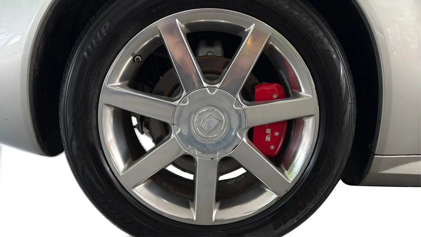 Used 2004 Cadillac XLR RWD image 39