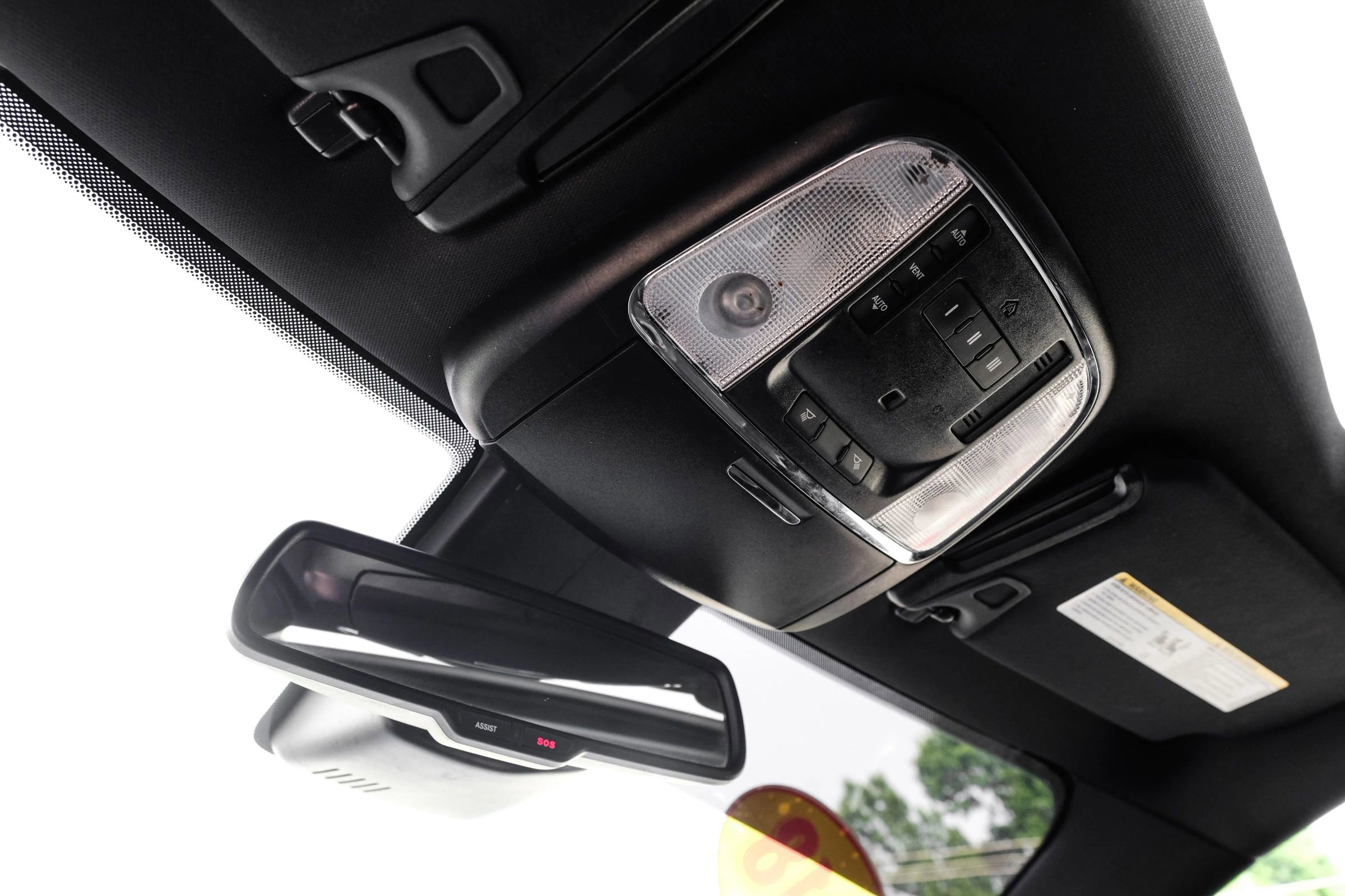 Used 2018 Dodge Charger SRT w/ Harman/Kardon Audio Group RWD image 30