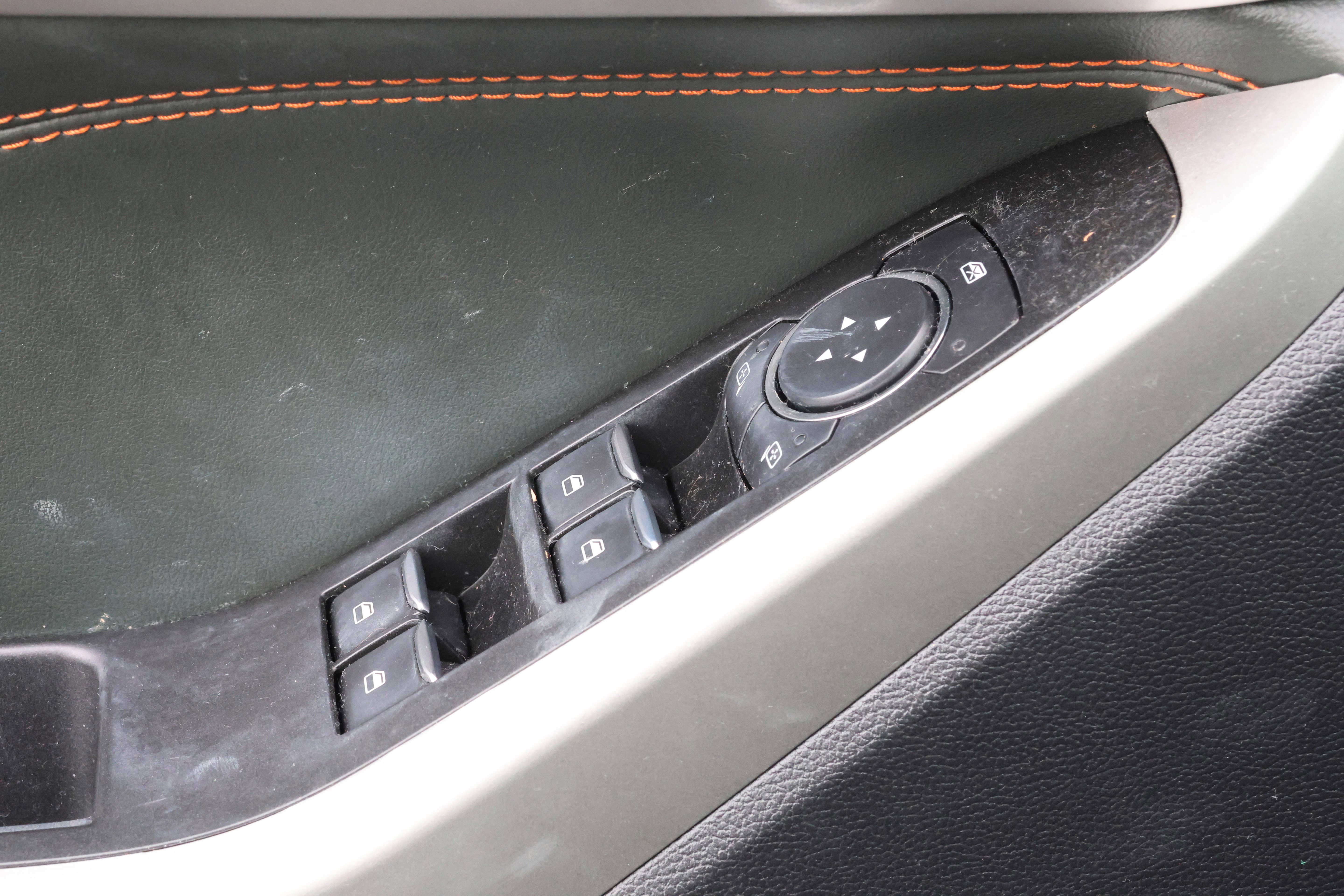 Used 2022 Ford Explorer Timberline image 14