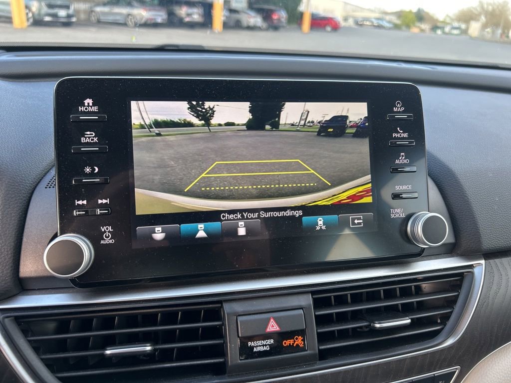 Used 2019 Honda Accord Touring image 17