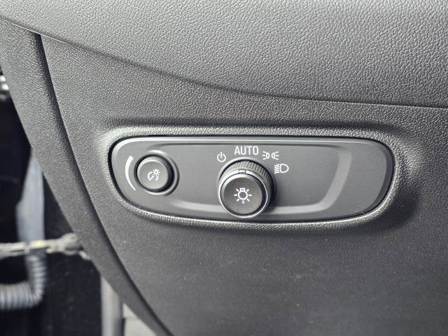 Used 2024 Chevrolet Equinox LT image 15