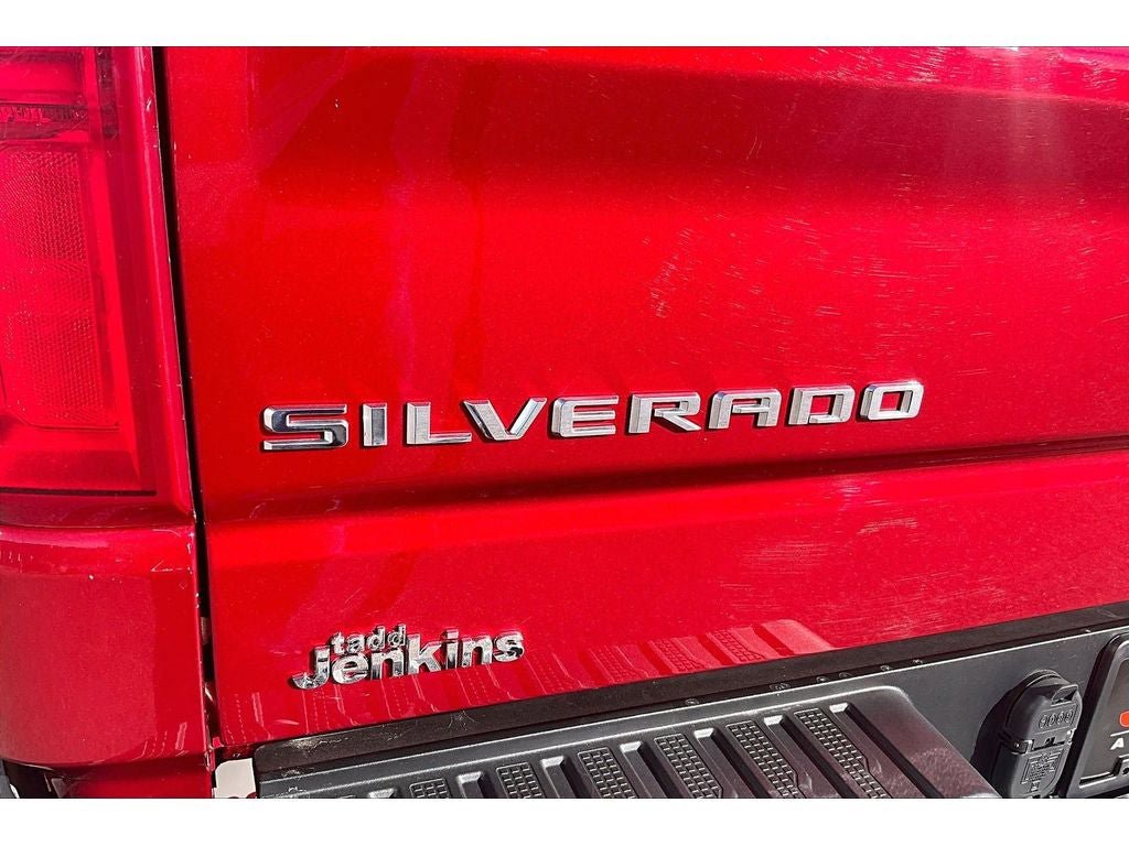 Used 2022 Chevrolet Silverado 1500 LT Trail Boss w/ LT Trail Boss Premium Package AWD/4WD image 35