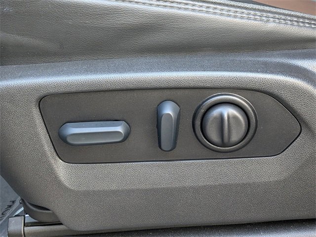 Used 2022 Chevrolet Silverado 3500 High Country image 23