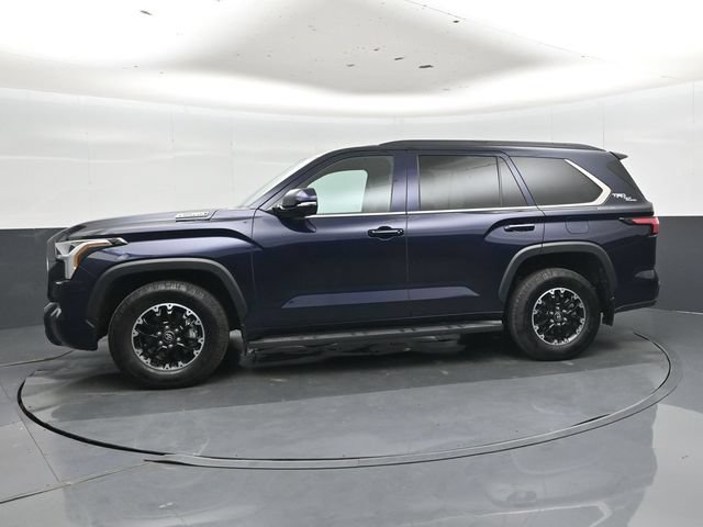 Used 2025 Toyota Sequoia SR5 w/ TRD Off-Road Package AWD/4WD image 29