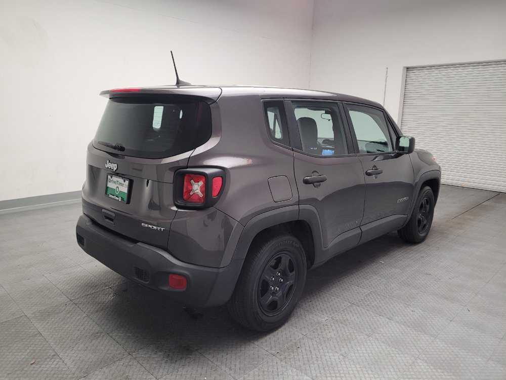 Used 2021 Jeep Renegade Sport FWD image 9