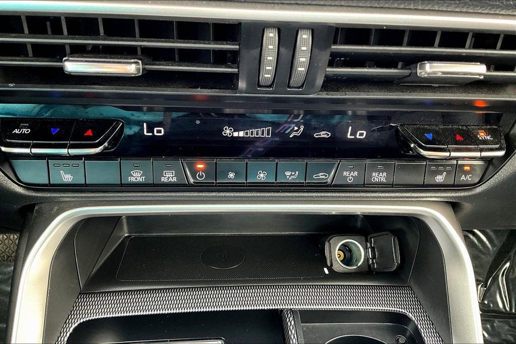 Used 2024 MAZDA CX-90 3.3 Turbo w/ Preferred Plus image 24