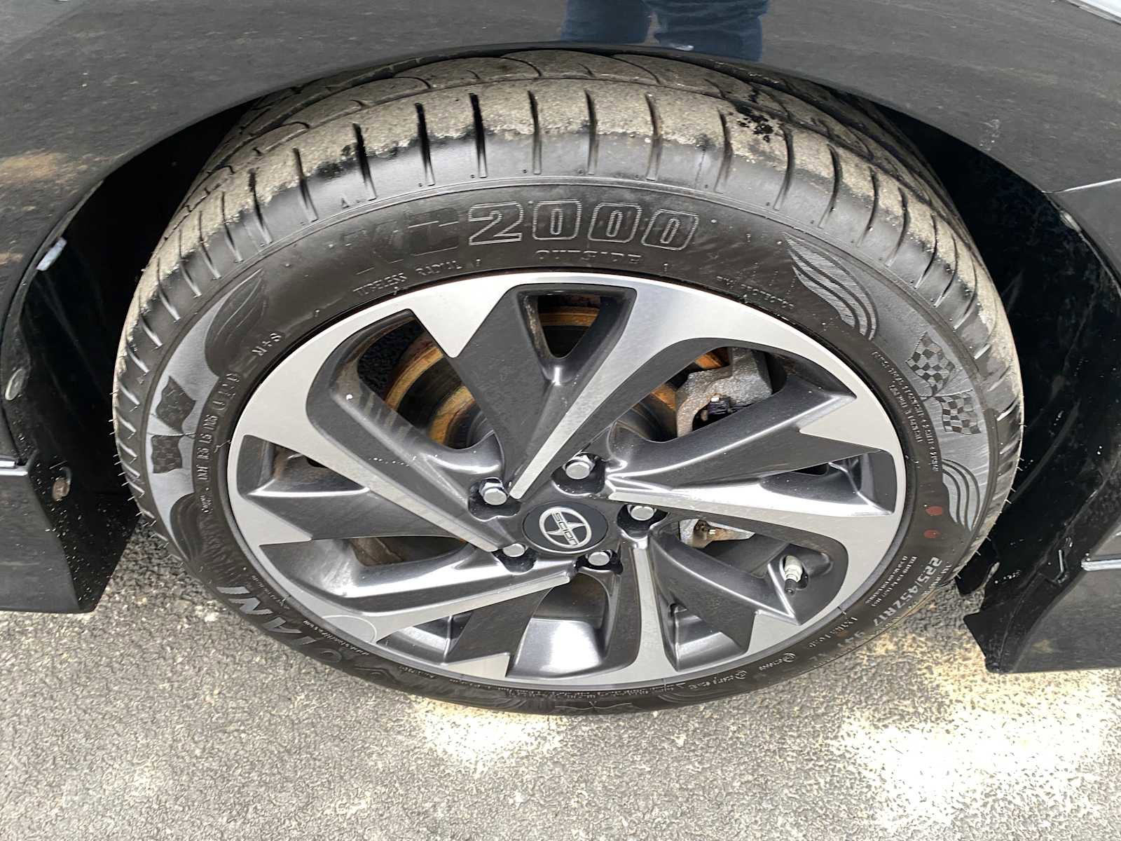 Used 2016 Scion iM image 34