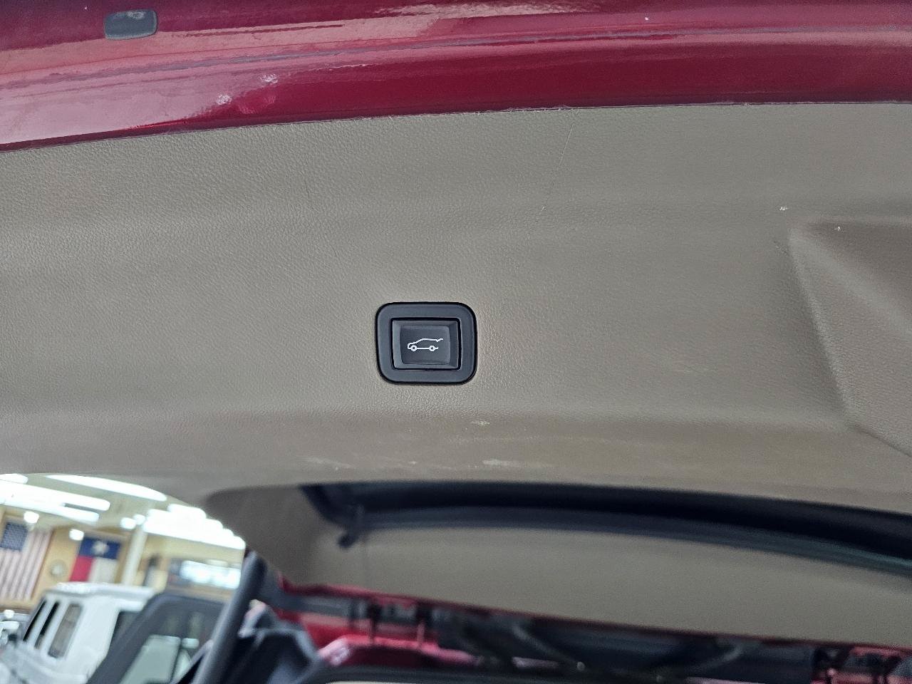 Used 2021 GMC Yukon Denali RWD image 15