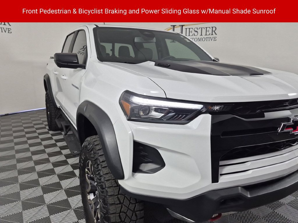 Certified 2025 Chevrolet Colorado ZR2 w/ Technology Package AWD/4WD image 12