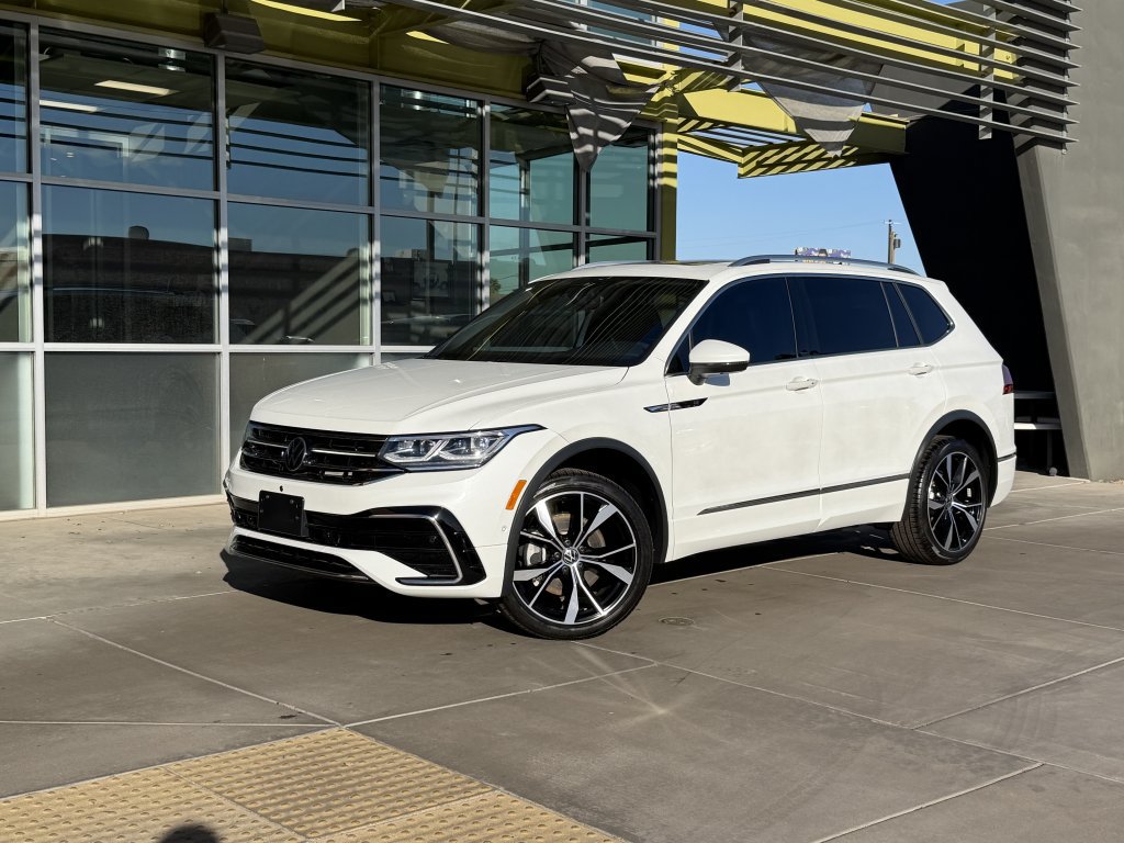 Used 2024 Volkswagen Tiguan SEL R-Line