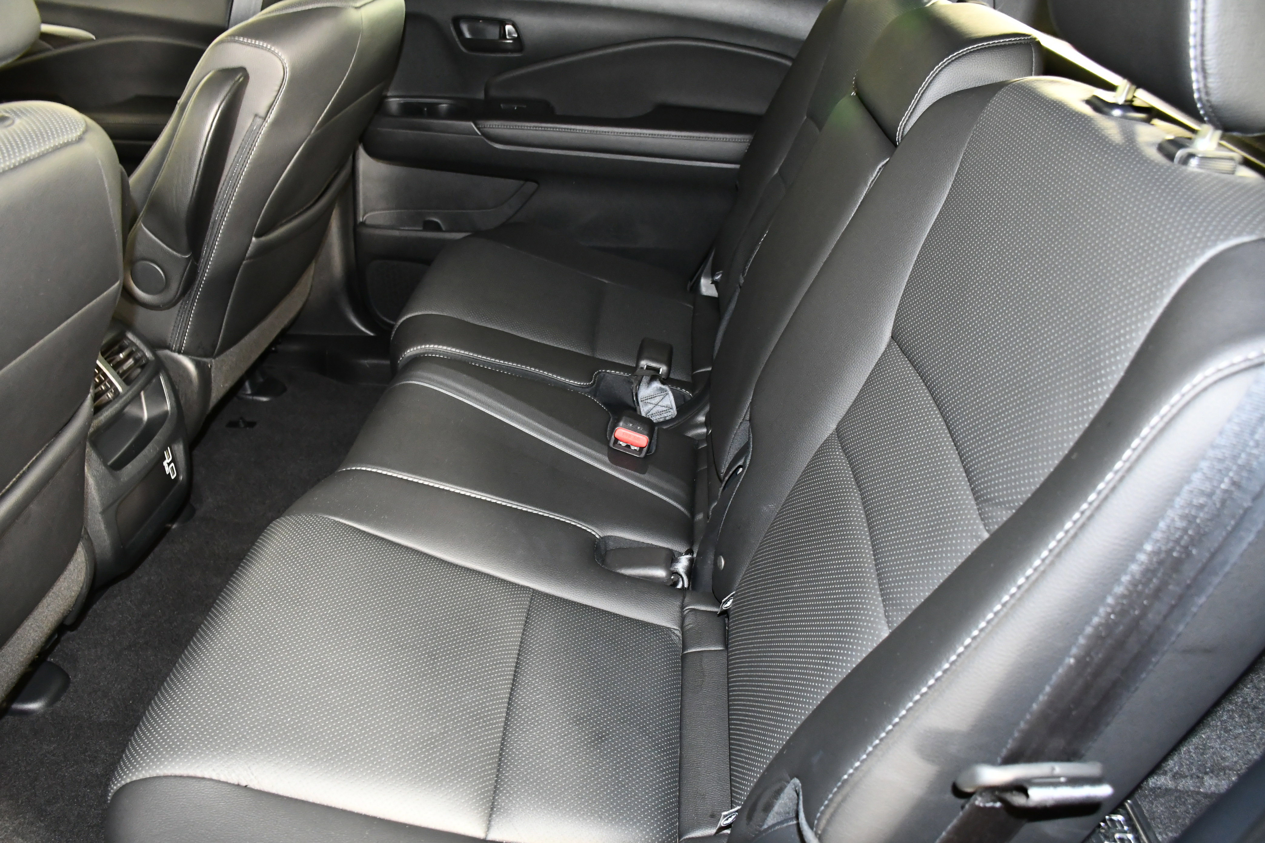 Used 2023 Honda Passport EX-L image 50