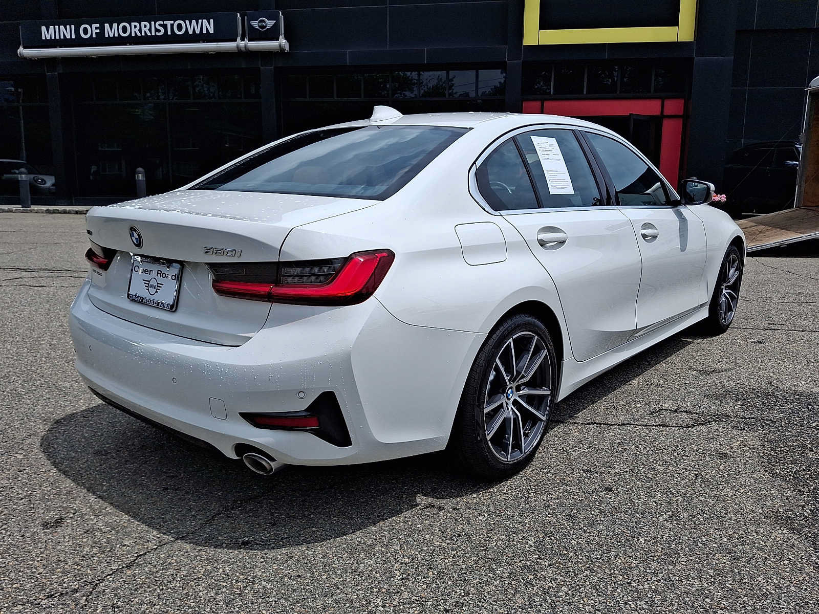 Used 2021 BMW 330i xDrive Sedan w/ Premium Package AWD/4WD image 6
