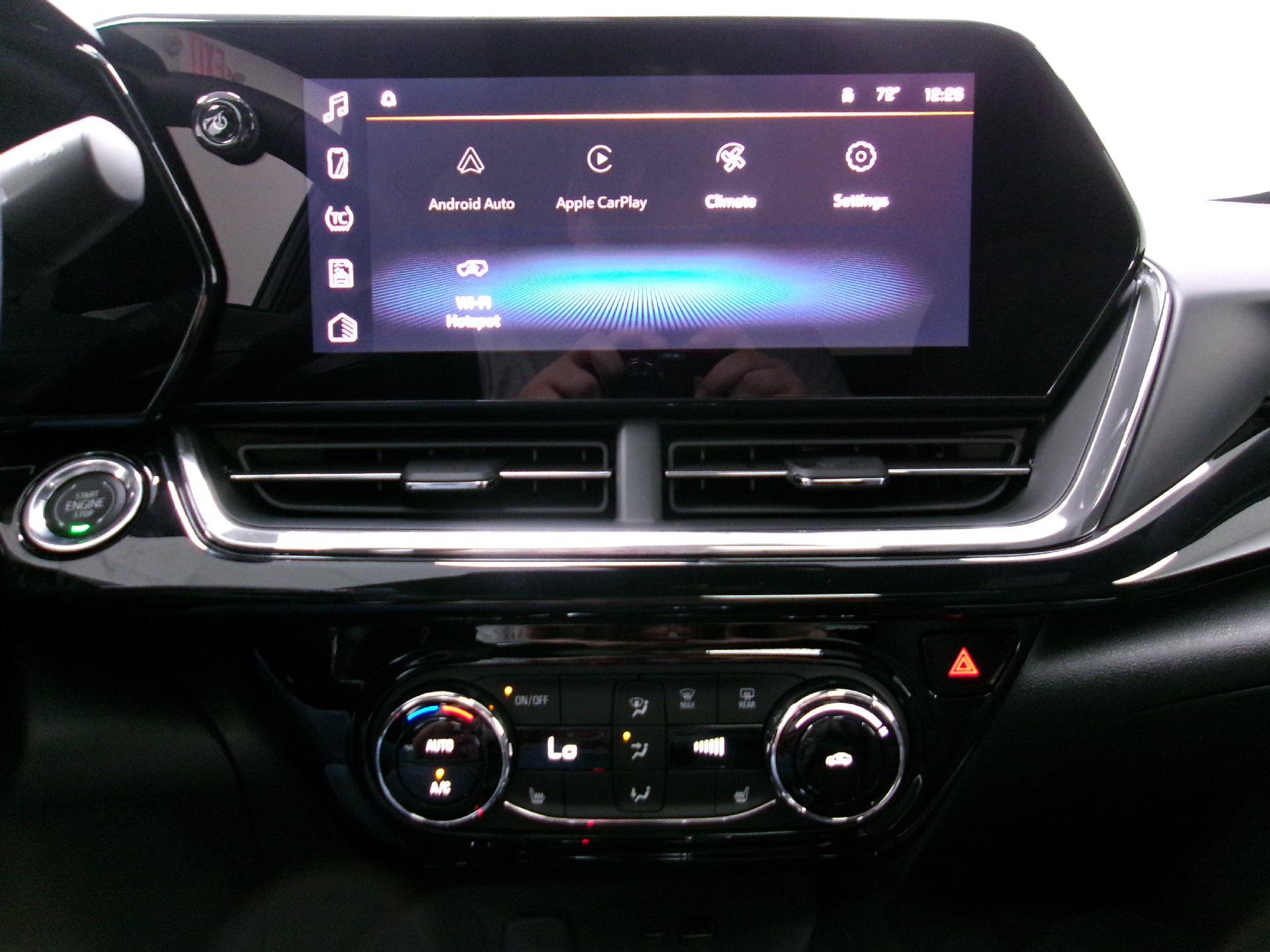 New 2026 Chevrolet Trax RS w/ Sunroof Package FWD image 11